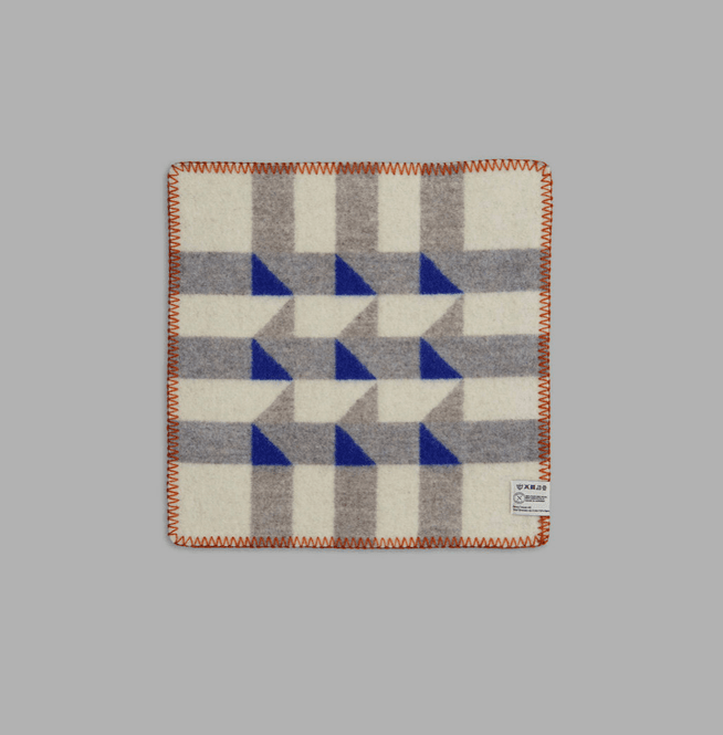 Hovedbilde Røros Tweed Kvam Sitteunderlag 45x45 cm Blue