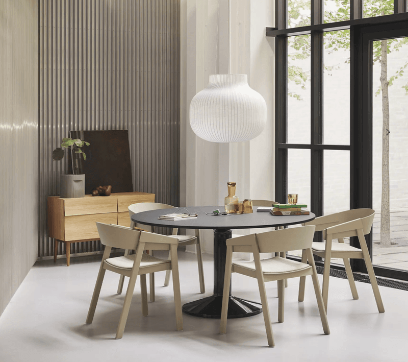 Muuto Midst Table Ø 120 - Black Linoleum / Black