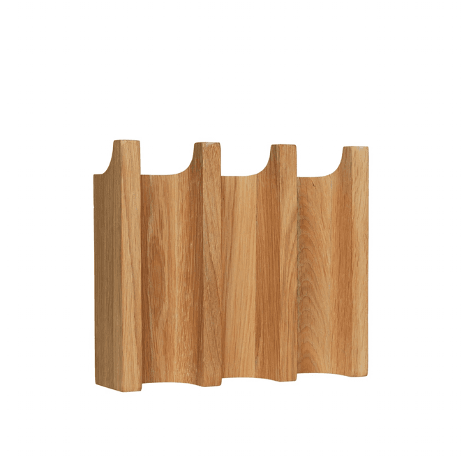 Hovedbilde Kristina Dam Column knaggrekke