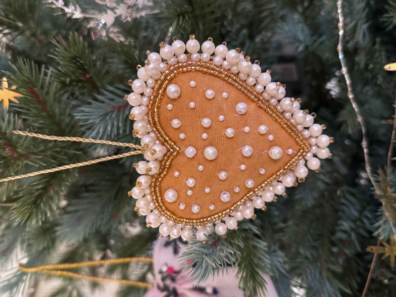 Nynne Rosenvinge Heart Drop Ornament Sand