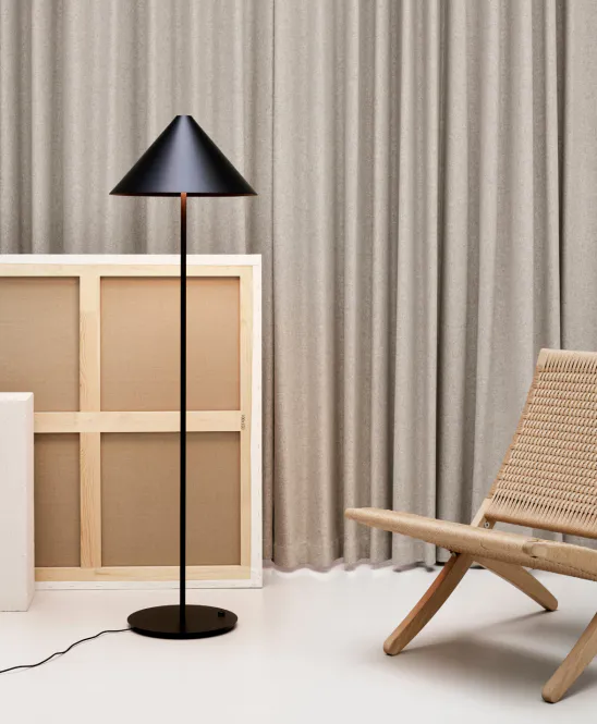 Hovedbilde Louis Poulsen Keglen Gulvlampe - Sort